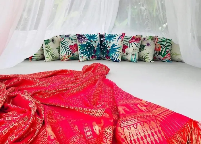 Botanic Artistry Boutique & Garden